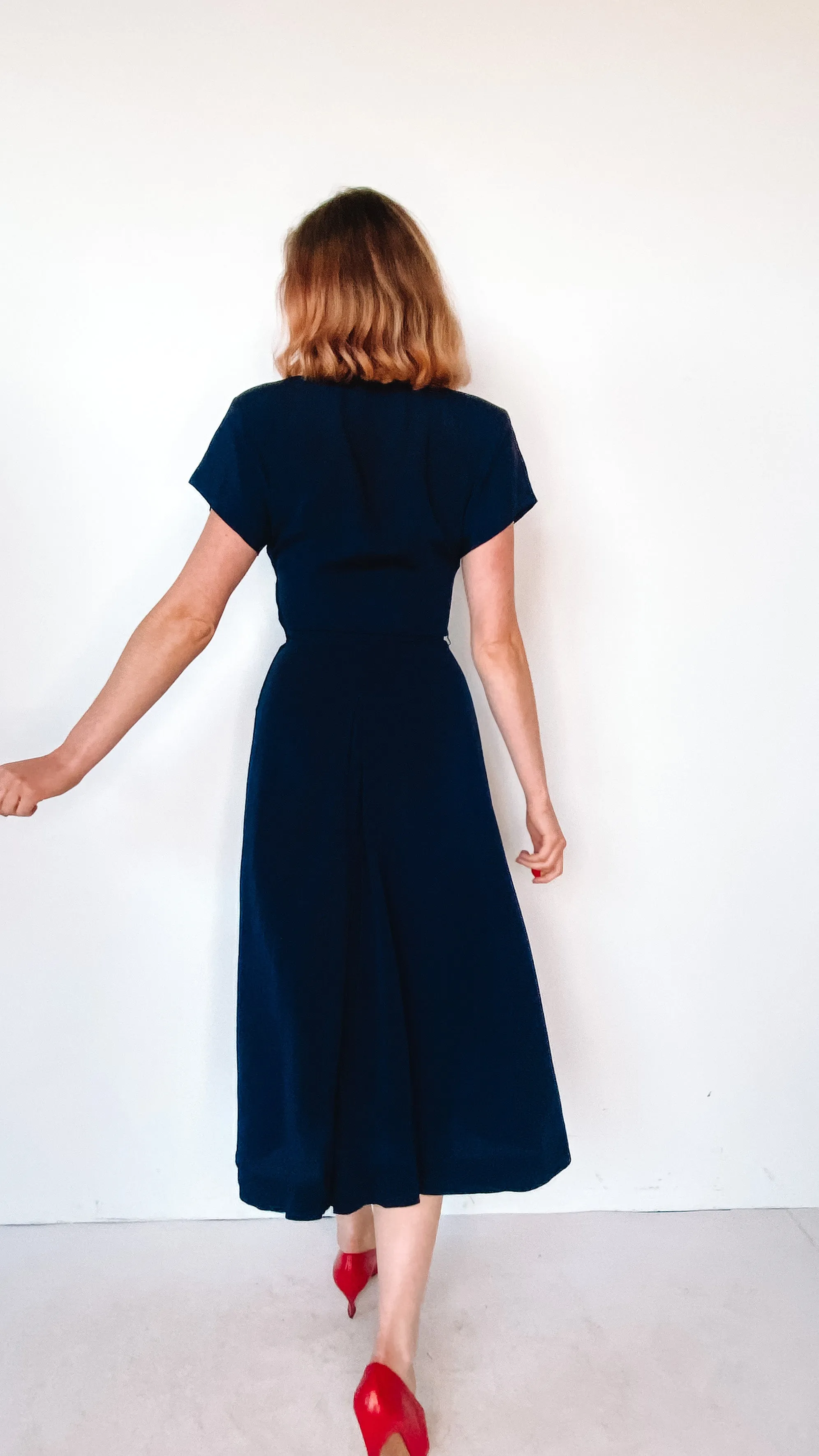 1940s Navy Dress with Lace Collar, sz. XS