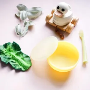 OlaBaby Suction Bowl with Lid Lemon